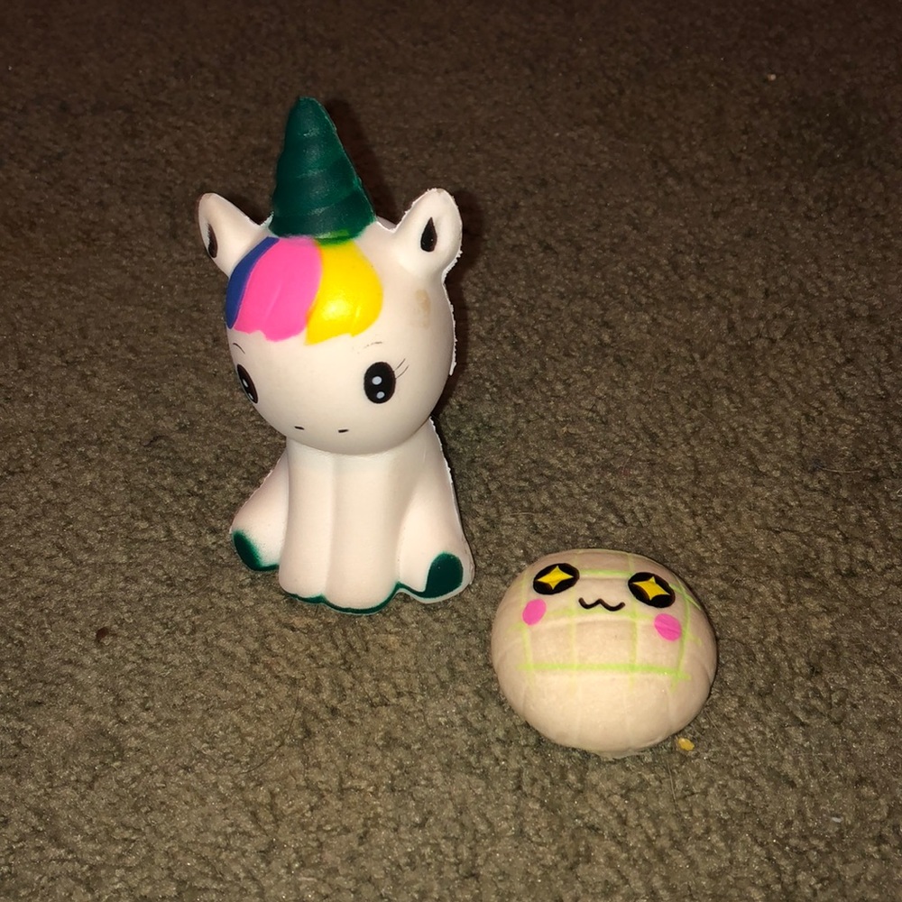 Two cute squishy‘s